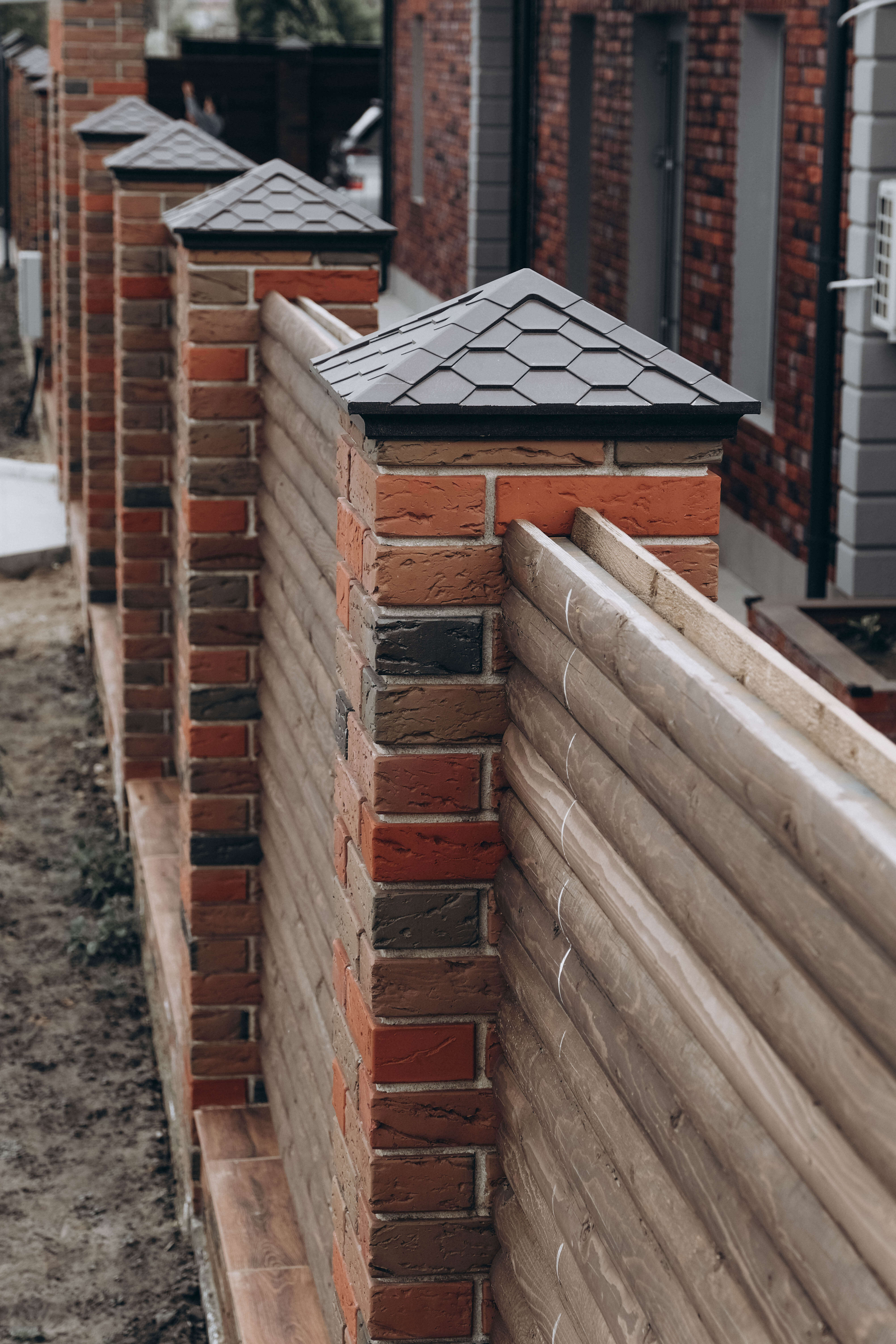 Колпак Zking Эверест Коричневый на столб 1.5х1.5 кирпича (390х390мм) в Королёве фото