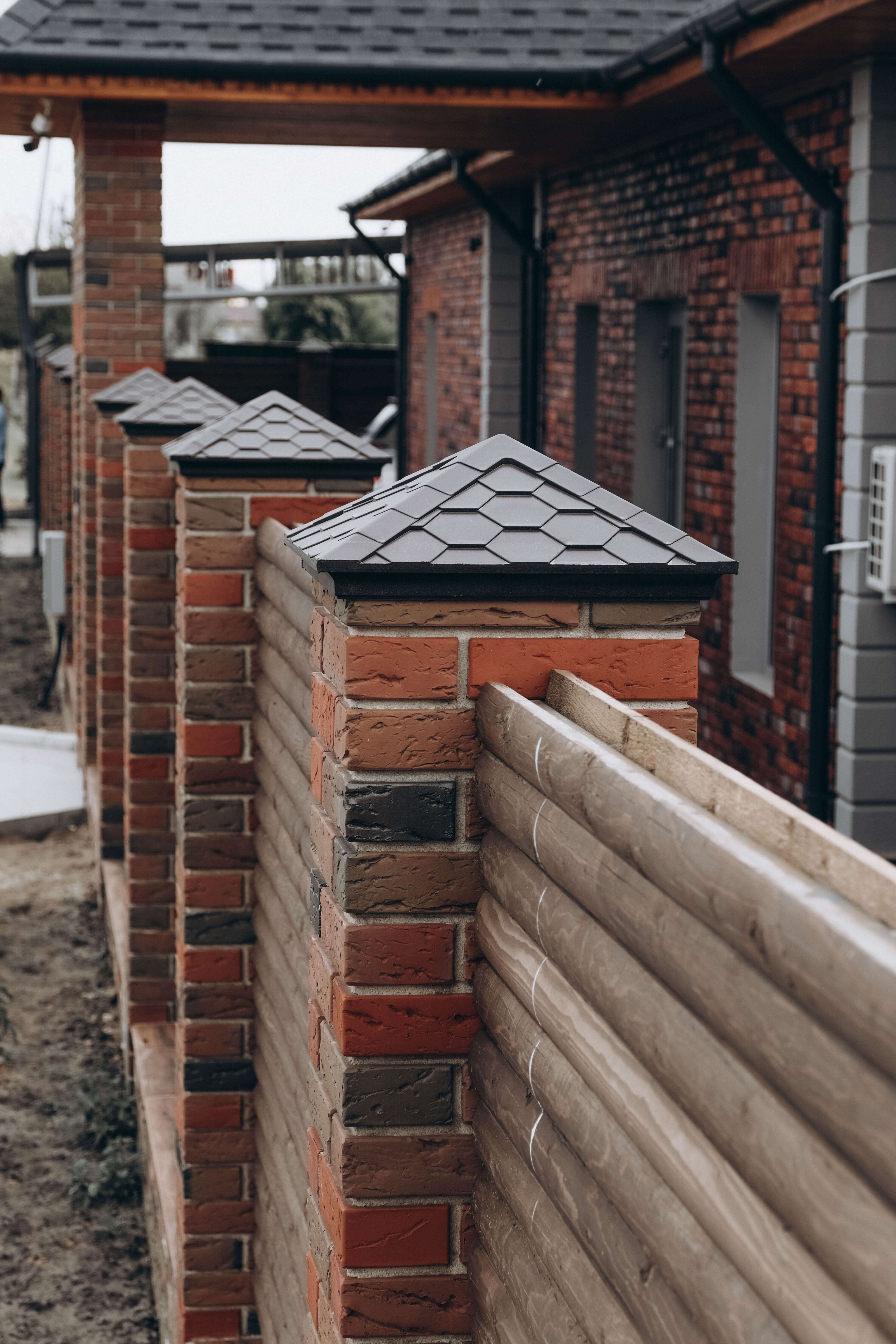 Колпак Zking Эверест Коричневый на столб 1.5х1.5 кирпича (390х390мм) в Королёве фото